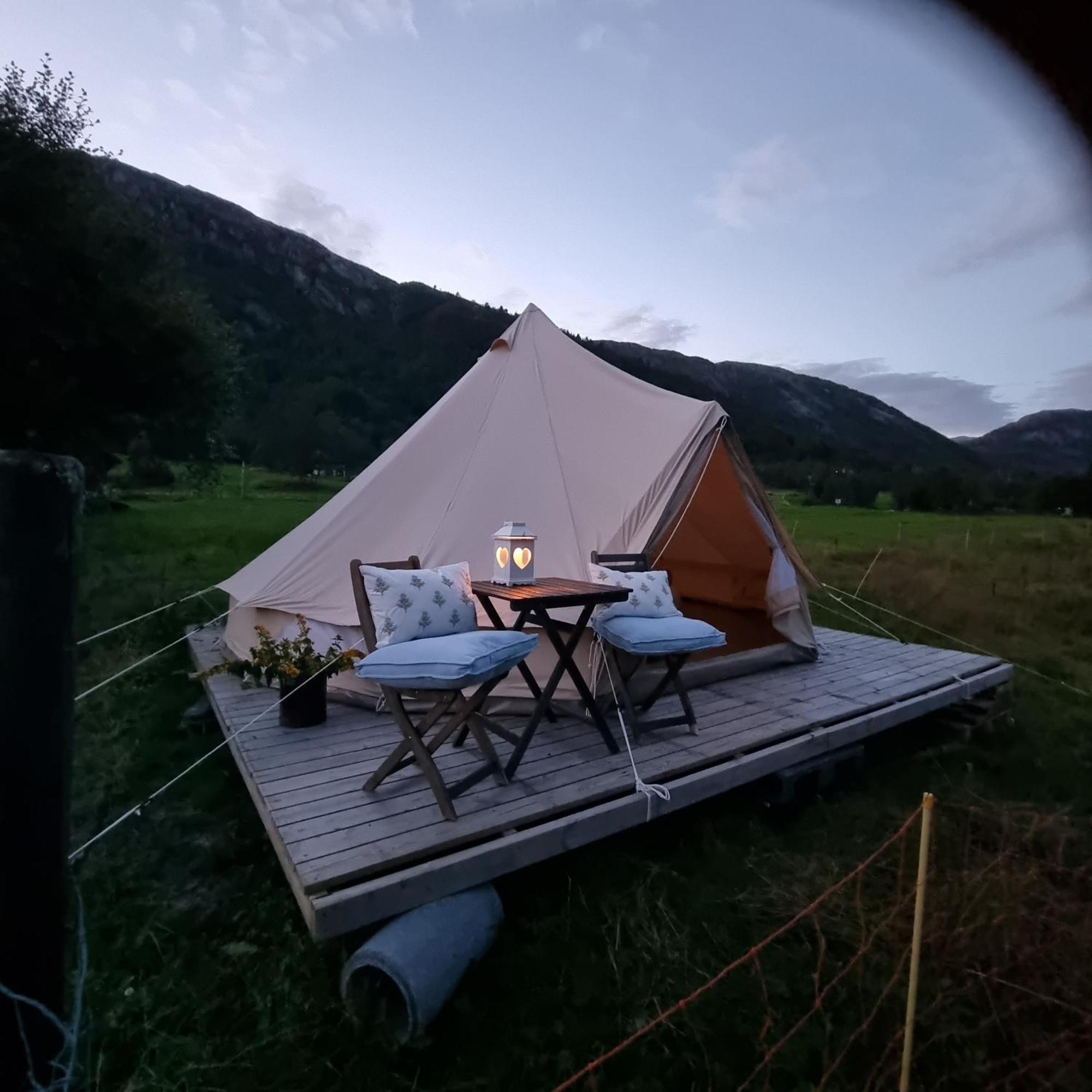 Hotel Flatheim Glamping Viksdalen Exterior foto